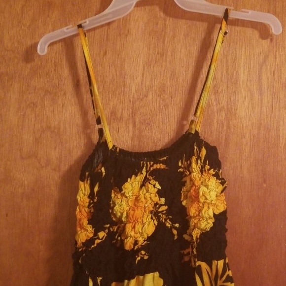 Sundress - Picture 4 of 8